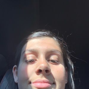 Meet your Posher, Kendall